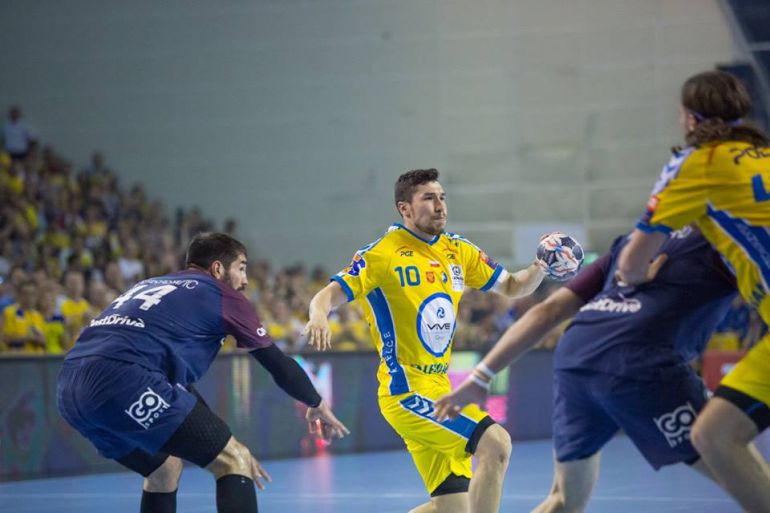 Dujszebajew w „7” kolejki