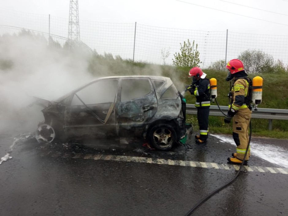 Pożar auta na S7
