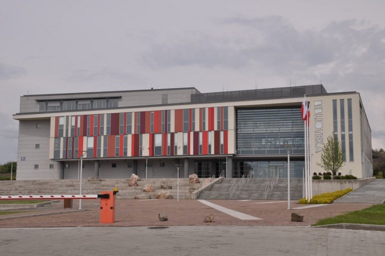 Biblioteka UJK dostała prawie ćwierć miliona. Ale nie na książki