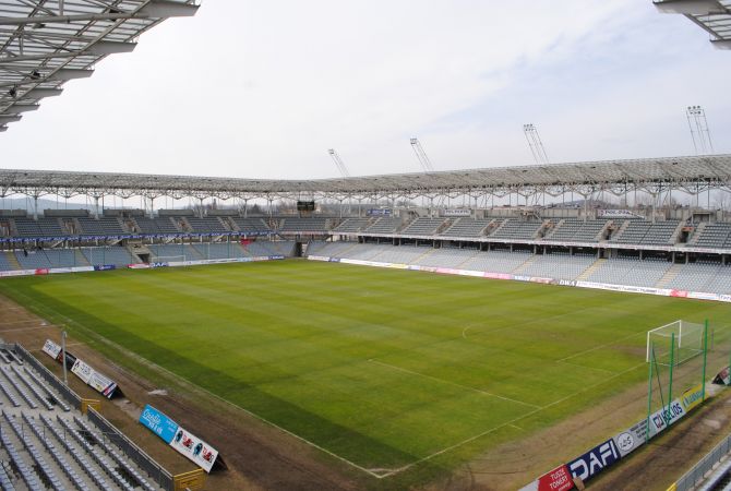 Uważajmy przy stadionie Korony