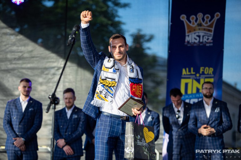 PGE VIVE zakończyło sezon. Cupara w rok zyskał niesamowitą sympatię kibiców