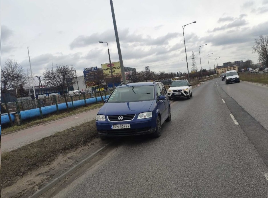 Trzy auta zderzyły się na Łódzkiej