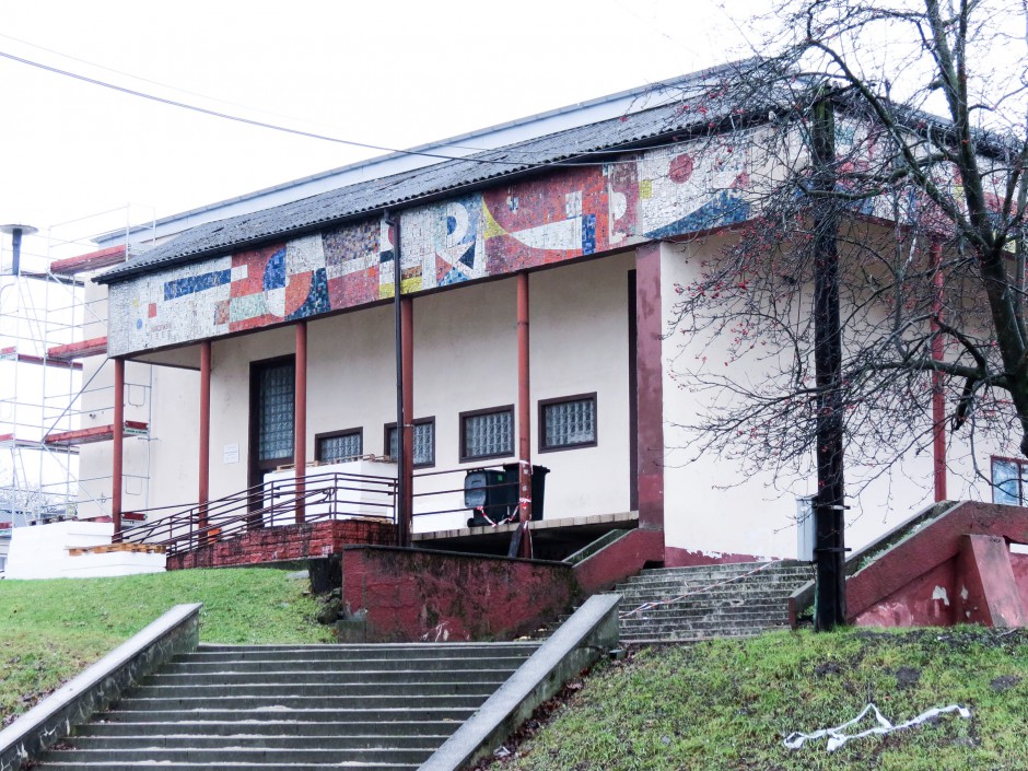 Uratowali mozaikę w sędziszowskim centrum kultury