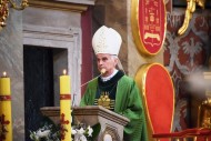 Biskup Marian Florczyk: Choć żołnierze Westerplatte poddali się, to pozostali bohaterami