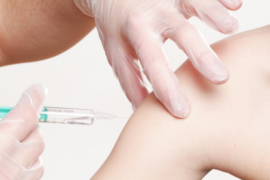 Pacjenci przewlekle chorzy już mogą zapisywać się na szczepienia