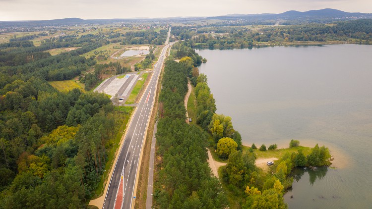 [FOTO] Obwodnica Daleszyc gotowa. Czeka na jutrzejsze otwarcie