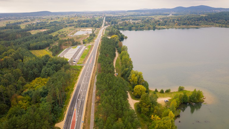 [FOTO] Obwodnica Daleszyc gotowa. Czeka na jutrzejsze otwarcie