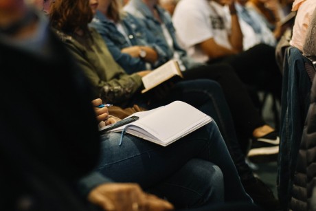 Zobacz, jak zorganizować szkolenie dla pracowników cieszące się dużym zainteresowaniem