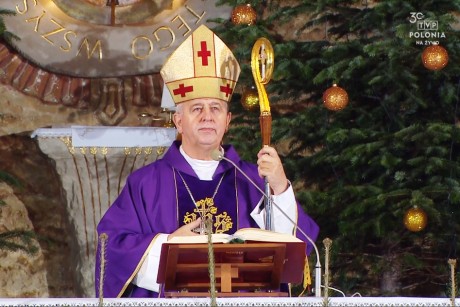 Jubileusz parafii św. Brata Alberta w Busku Zdroju. Uroczystości przewodniczył biskup Jan Piotrowski