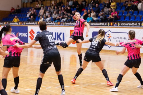 Dobra obrona, fatalny atak. Suzuki Korona Handball przegrywa na inaugurację