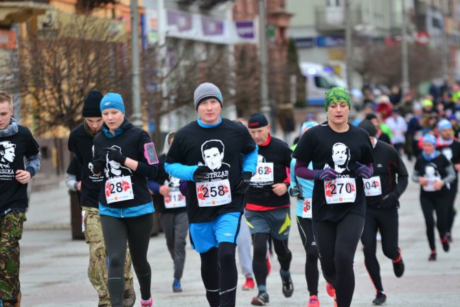 Ponad tysiąc osób pobiegło dla niezłomnych