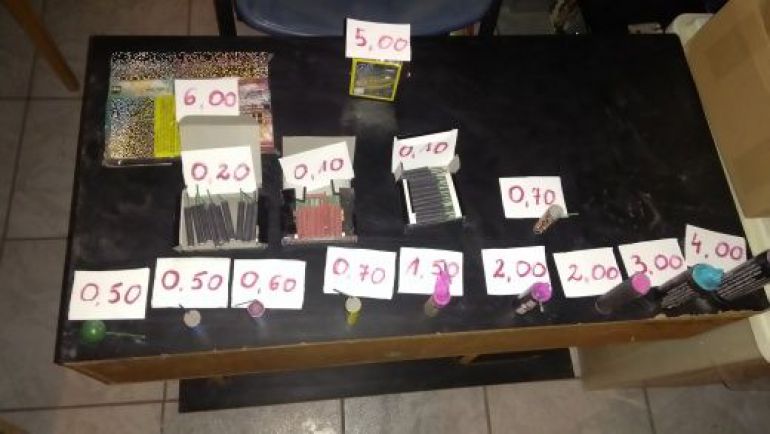 17-latek z Bocianka handlował pirotechniką