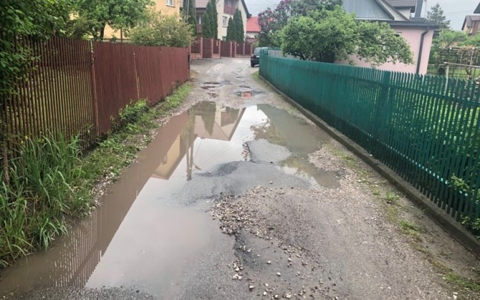 [INTERWENCJA] "Przez ulicę Ślusarską nie da się przejść"