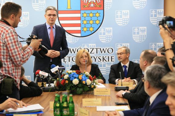 Rozpoczynają analizę regionu