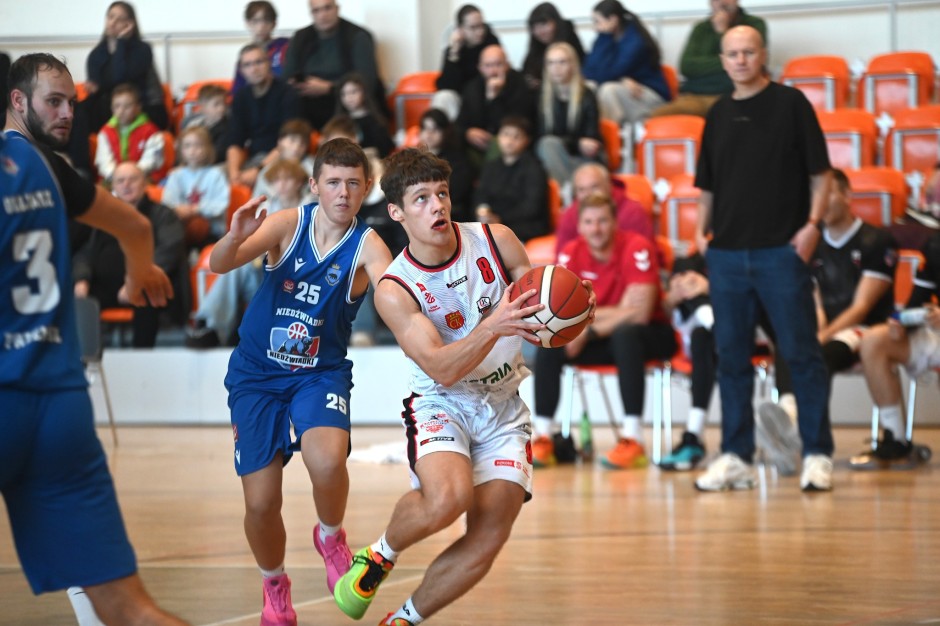 Pewne zwycięstwo Akademików w Przemyślu