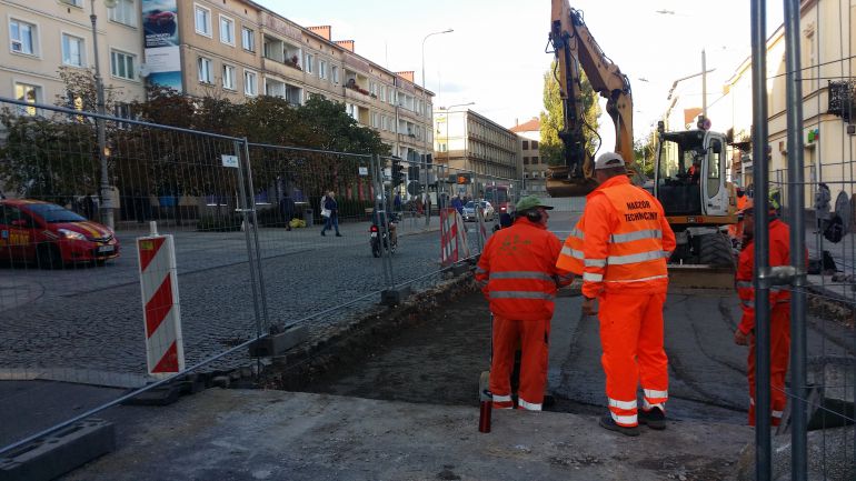 Remontują skrzyżowanie w centrum