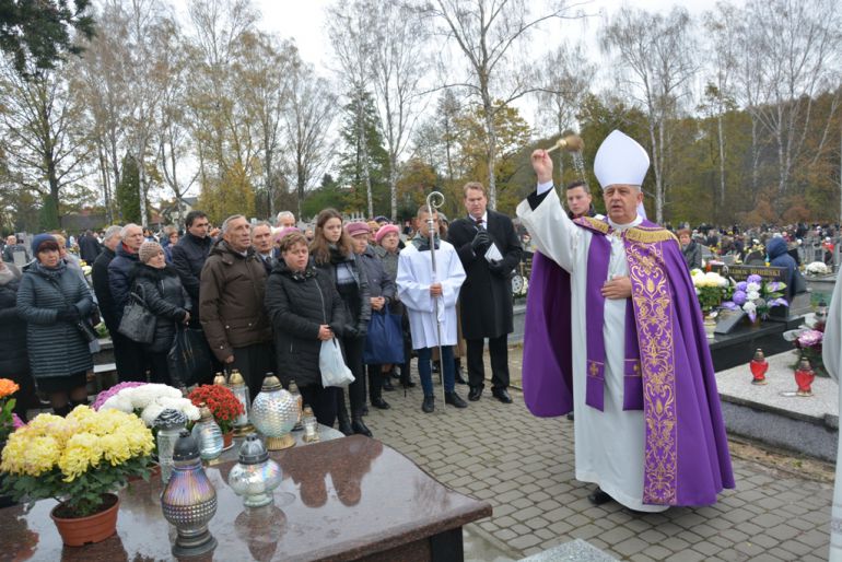 Bp Piotrowski: Sprawiedliwość nie podlega śmierci