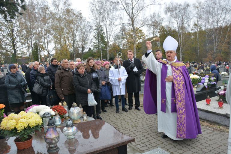 Bp Piotrowski: Sprawiedliwość nie podlega  śmierci