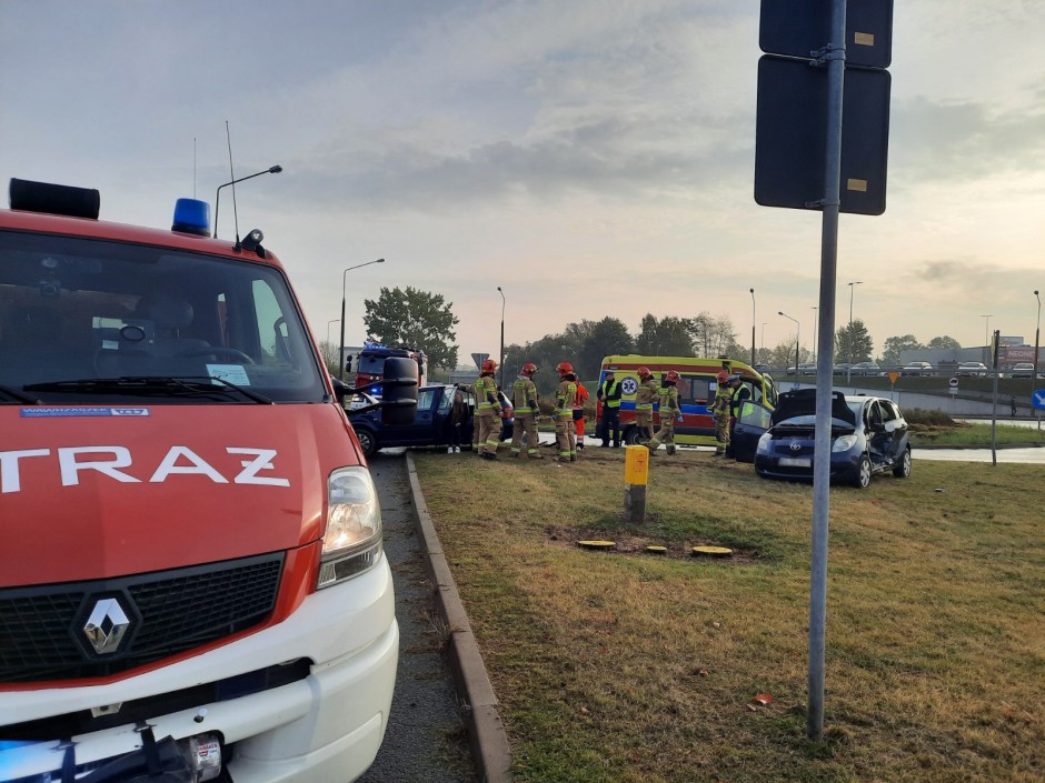 Wypadek w Końskich. Zderzyły się dwa auta