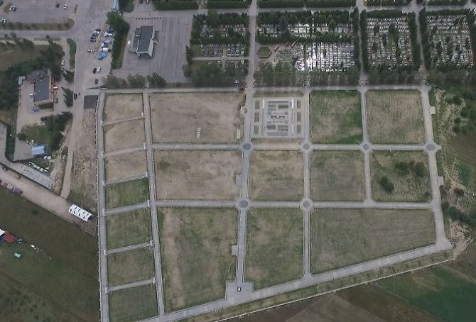Powiększyli cmentarz w Cedzynie