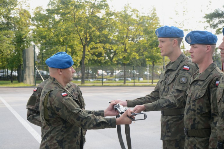 [FOTO] Elewi otrzymali broń. Teraz będą się szkolić