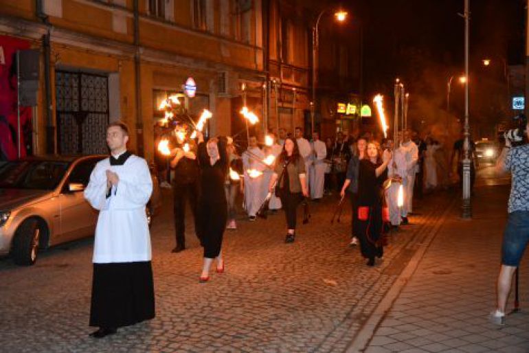 Uwielbienie po raz piąty!