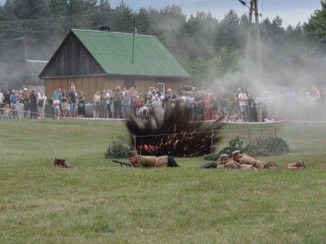 Upamiętnili ważną bitwę. Była Msza Święta i pokazy rekonstrukcji