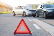 Zderzenie trzech aut na ulicy Krakowskiej w Kielcach. Jedna osoba w szpitalu