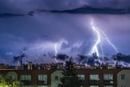 [AKTUALIZACJA] Synoptycy ostrzegają: Dzisiejsze burze mogą być podobne do tej niedzielnej