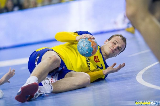 Dwa do przodu. Vive o krok od finału