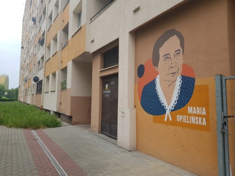 Miasto przywraca pamięć kielczankom. Na Sadach powstał pierwszy mural