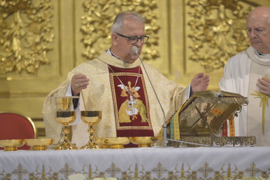 Biskup Jan Piotrowski na Pasterce: Obecność Jezusa nadaje sens ludzkiemu życiu