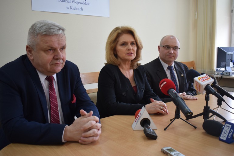 Opatowski szpital w rękach powiatu