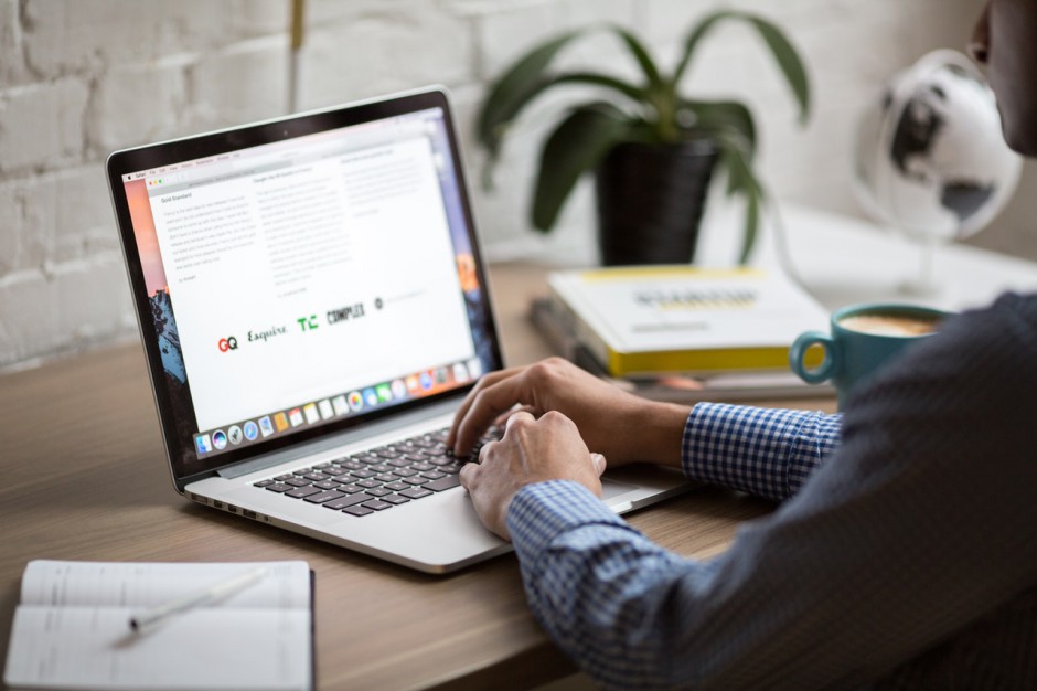 Naprawy laptopów i ich usterek – jak wybrać najlepszy serwis sprzętu komputerowego?Materiał partnera