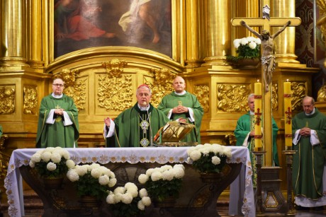 Światowy Dzień Ubogich w kieleckiej katedrze