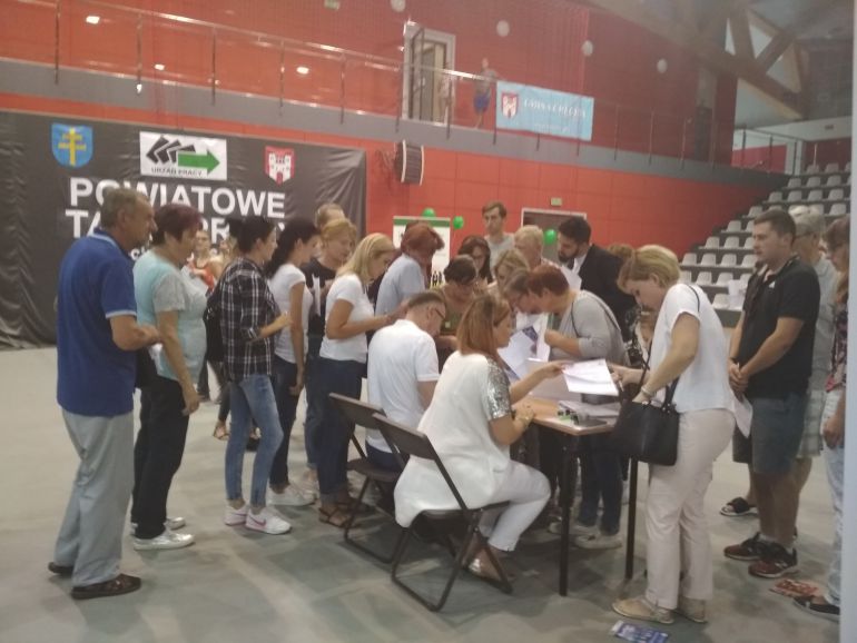 Powiatowe Targi Pracy w Chęcinach