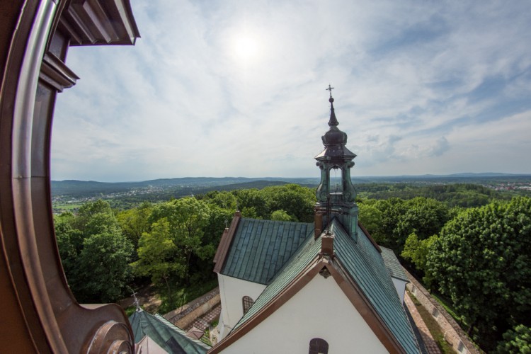 Wieża klasztoru na Karczówce wyremontowana. Będzie można ją zwiedzać