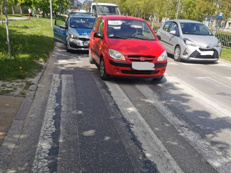 Wypadek na Bohaterów Warszawy. Potrącono pieszą