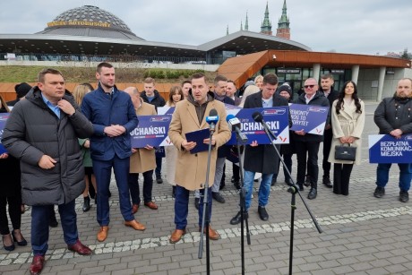 Kamil Suchański zaprezentował liderów listy wyborczej do rady miasta