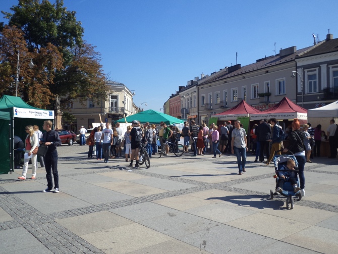 „Targi pod chmurką”