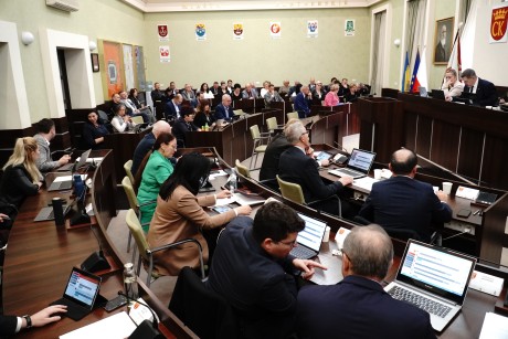 Oświadczenie Rady Miasta Kielce w obronie dobrego imienia św. Jana Pawła II