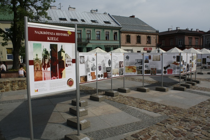 Kielce w pigułce. Wystawa na Rynku