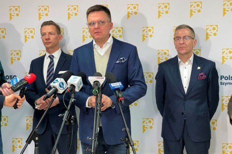 Szymon Hołownia odwiedził Kielce i przedstawił kandydatów do parlamentu