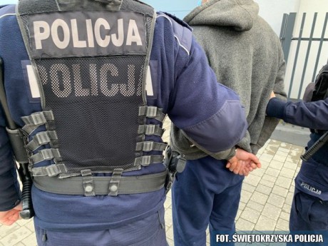 Zabili osiem psów. Dwie osoby w rękach  policji