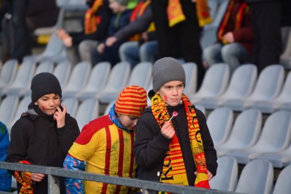 Uczniowie za darmo na stadion