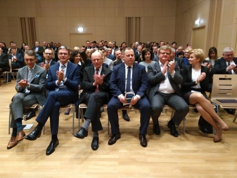 Politechnika Warszawska zbadała region. Kielce dominują, lecz nie na każdym polu