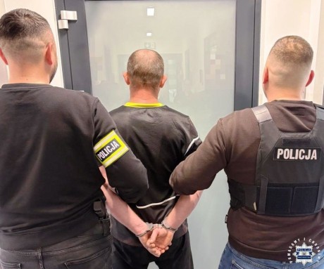 Pijany mężczyzna znęcał się nad psem