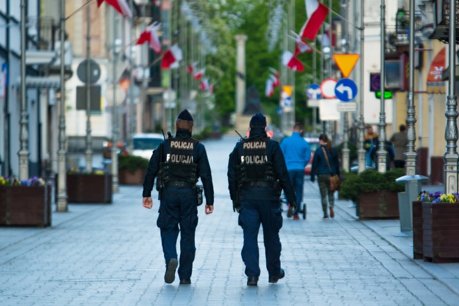 Poszukiwany duet w rękach policjantów