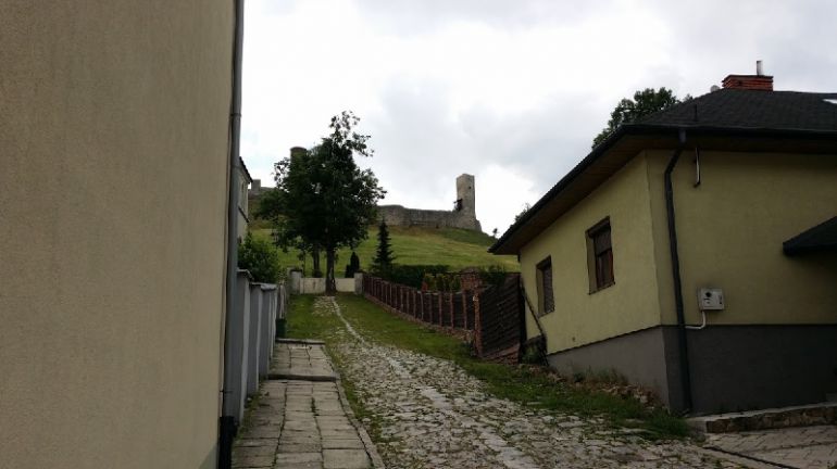 [Aktl.] Mężczyzna zabarykadował się w gabinecie burmistrza