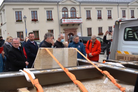 Na Świętym Krzyżu stanął krzyż morowy